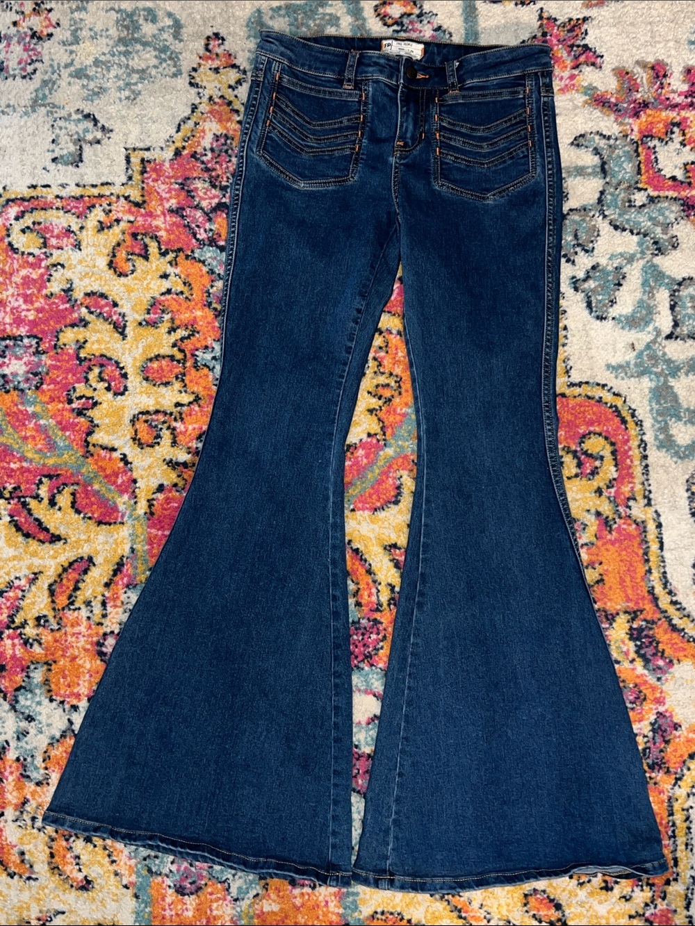 Free People STELLA Super Flare Jeans Denim Bell Bottoms Size 28